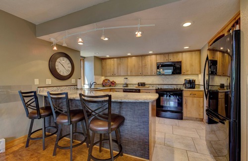 Purgatory Condo | Stunning Mountain Views! Newly Remodeled End Unit With Rare Oversized Deck!