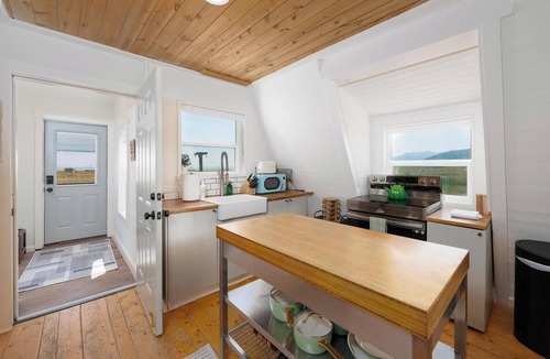Fairplay Cabin | Stylish & Cozy A-Frame Escape! Dogs OK, 45m to Breck, 30m to BV, Stargazing!
