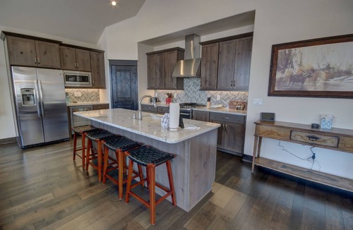 River Run House | Stylish Mountain Townhome | Hot Tub | River Run