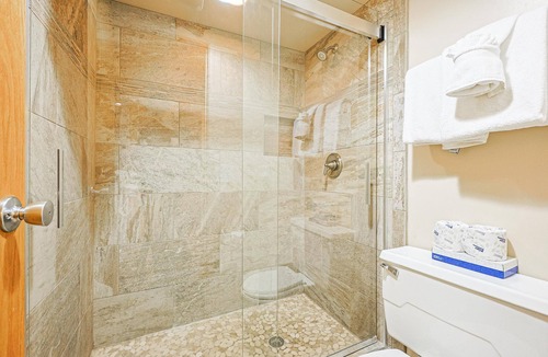 Copper Mountain Village Hotel | Summit House 2 bed 2 bath B
