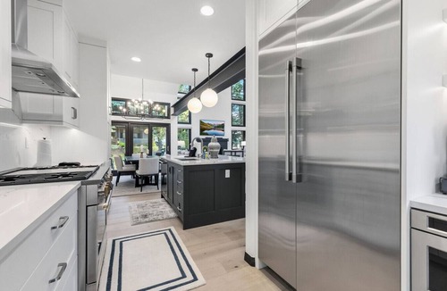 Edwards Villa | Summit on Dakota | Luxe Arrowhead Retreat