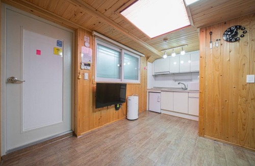 Nagan-myeon House | Suncheon Naganeupseong Haemill Pension