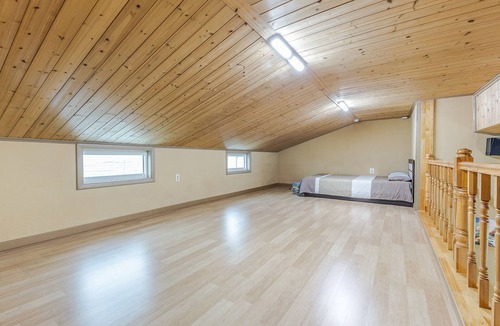 Tarimok House | Suncheonman Muhan Dojan Pension