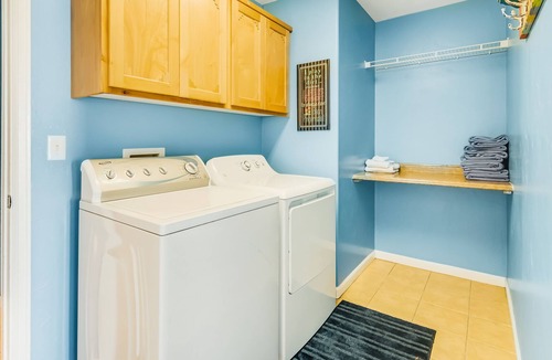 Moab South Valley House | Sunny home with mountain views/WiFi/central AC - close to Arches National Park!