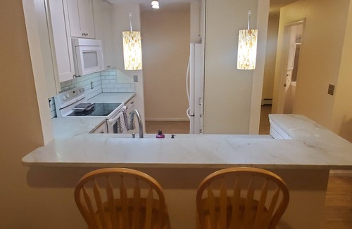 Arapahoe Ridge Condo | Sunny Pet friendly 2bd/2ba condo w/pool & hot tub