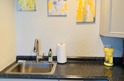 Colorado Springs Apartment | Sunshine Studio Colorado - A really cool tiny home!