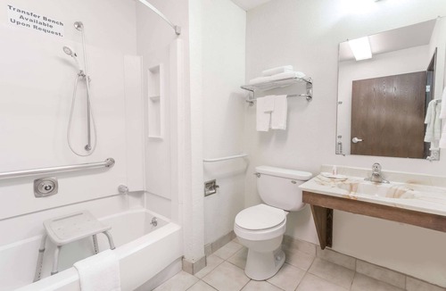 Grand Junction Hotel | Super 8 by Wyndham Grand Junction Colorado