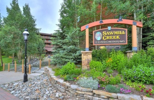 Historic District Condo | Superb 2-Bedrm Condo near main street Breckenridge. Ski in, walk or shuttle out