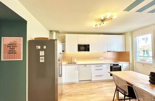 Landstrasse Apartment | Superb 2-Bedroom Apartment 1-Minute from Stadtpark