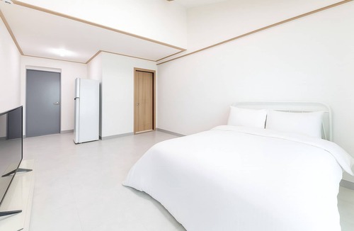 Kasinae House | Taean Hagampo Rendezvous Pension