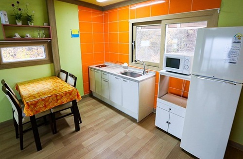 Anmyeondo Island House | Taean Ssingssing Pension