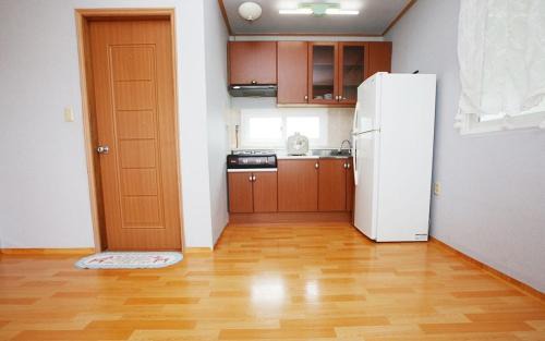 Nam House | Taean Sujung Pension