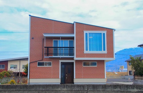Doi Cho House | Taisho Roman-style Private Villa with Original Japanese Art 日本画原画の一棟貸し M's Lumos