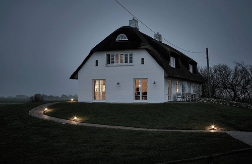 Pellworm Apartment | Tede Warft Seaside Cottage South | Sauna & Weite