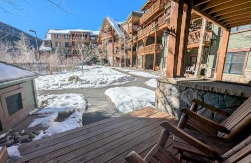 Mountain House House | Tenderfoot Lodge 2611 by SummitCove Lodging in Colorado