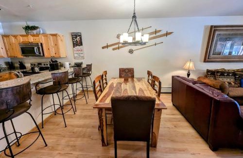 Mountain House House | Tenderfoot Lodge 2611 by SummitCove Lodging in Colorado