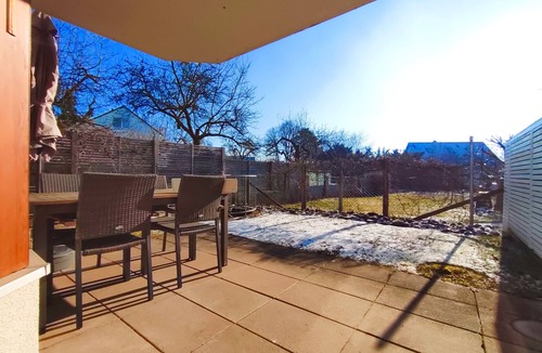 Steinenbronn Apartment | Terminal Design Apartments - Terrasse & Waiputv