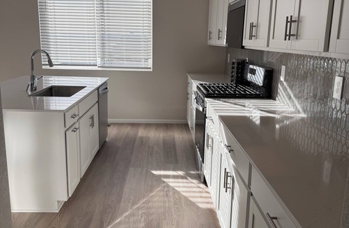 Commerce City House | Terrific house in Commerce City perfect for your next getaway