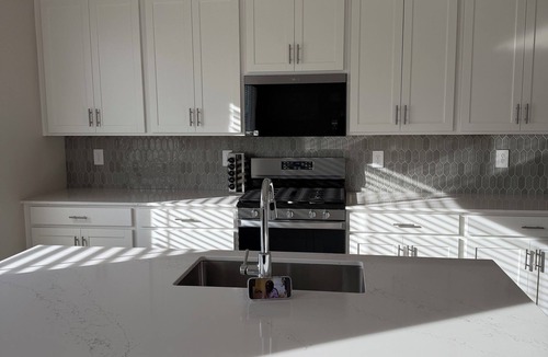 Commerce City House | Terrific house in Commerce City perfect for your next getaway