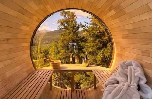 Valley of the Sun House | The Alpine-Fairplay, CO, Million dollar views! Hot tub, pool table, nestled on an acre!