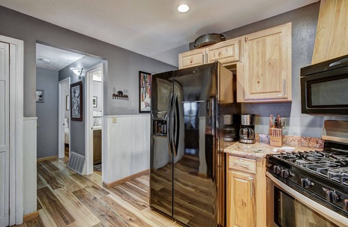 Breckenridge Ski Chalet | The Apres Chalet on Peak 7, Private Hot Tub, Locaton & Great Views!