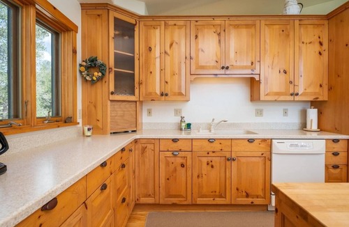 Sunset Ridge House | The Barn minutes from Winter Park
