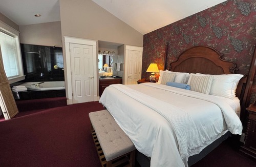 Ouray Bed & Breakfast | The Clipper Inn Bed & Breakfast