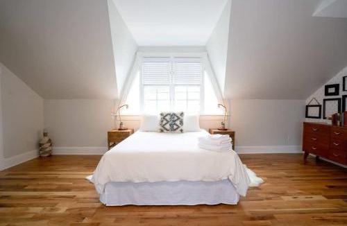 Five Points Apartment | The Curtis Park Club - Ultimate Group Retreat