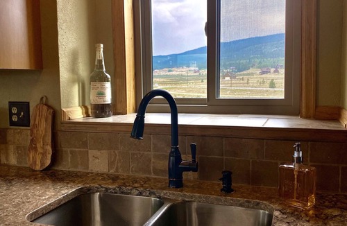 Alma House | The Gateway Cedar Lodge