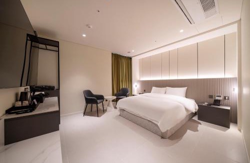 Guwol-dong Hotel | The Gleam Hotel