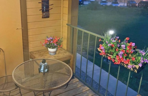 Granby Condo | The Grand Nook. Charming studio with full kitchen and bath. Amazing Amenities!