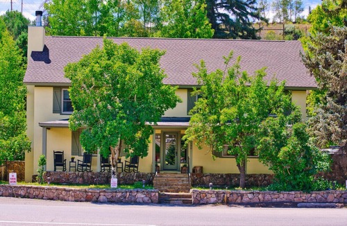 Wolcott House | The Historic Wolcott Inn — Heart of Vail Valley