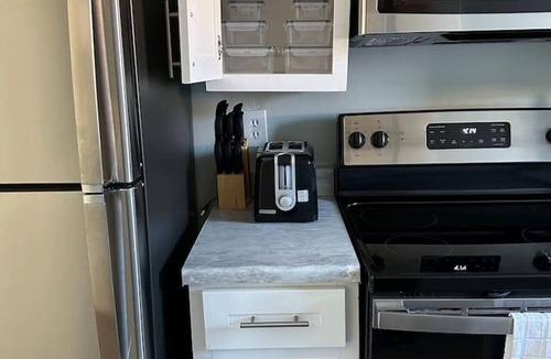 Lakewood Apartment | The Lakewood Nook | Stylish 1BR Extended Stay