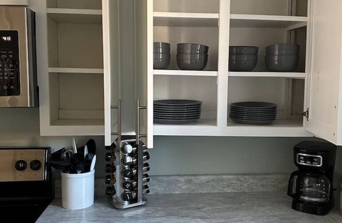Lakewood Apartment | The Lakewood Nook | Stylish 1BR Extended Stay