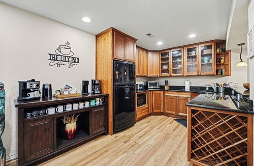 Broomfield Apartment | The Lily Pad-1700sqft Exec Suite. Kitchen, Office, Gym, theater. Shared Entrance