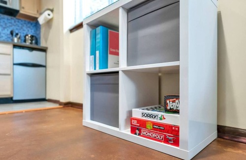 Coyote Gulch Apartment | The Lux in Lakewood. Minutes from Red Rocks. Hikes