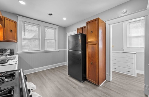 St. Joseph Apartment | The Maple Attic – Bright 3BR Retreat Near Downtown