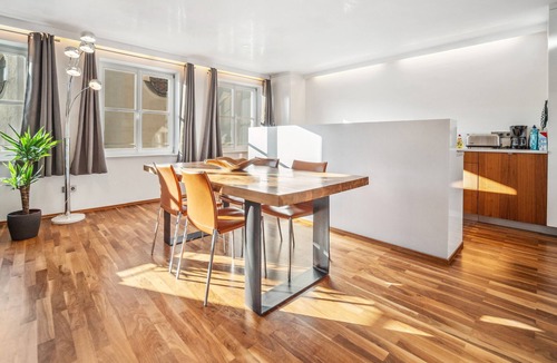 Graggenau Apartment | The most central holiday apartment in Munich - 90 m² luxury at Viktualienmarkt
