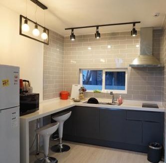 Downtown House | The Ocean Pension