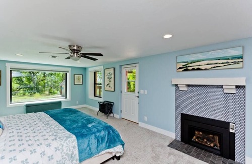 Grand Junction House | The Painted Lady Estate