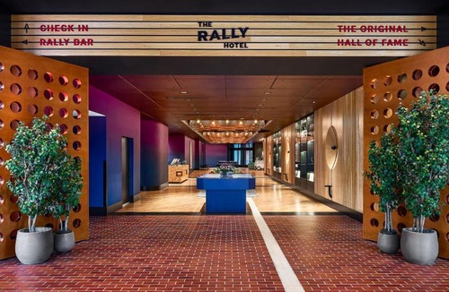 Ballpark Hotel | The Rally Hotel at McGregor Square