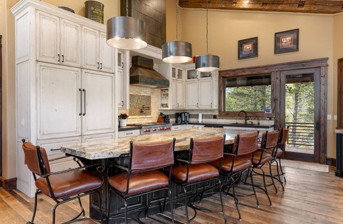 Copper Mountain House | The Timber Lodge at Copper Mountain private hot tub!