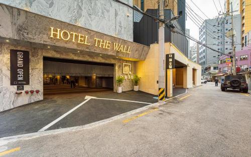 Dongseon-dong Hotel | The Wall Hotel Sungshin Universiy