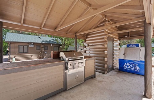 Colorado Springs Cabin | Timber Lodge Cabin #22