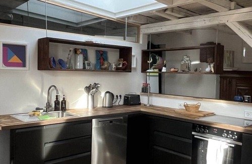 Gera Apartment | To complete