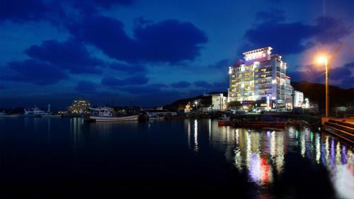Tongyeong Resort | Tongyeong Bay Condo Hotel