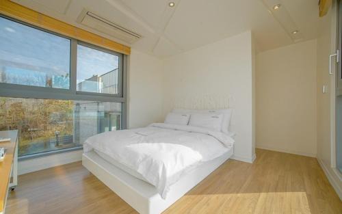 Pinari-gol Villa | Tongyeong Monofunny Pension