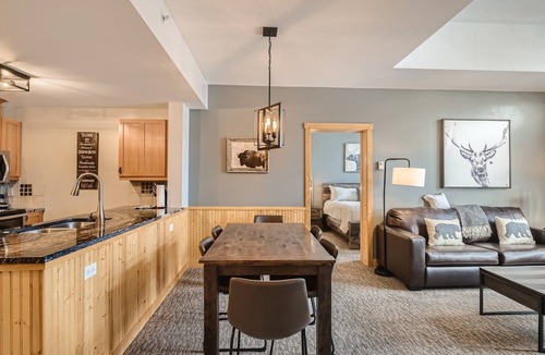 Copper Mountain Village Condo | TOP FLOOR corner condo in Prime Center Village with Amazing Mountain Views