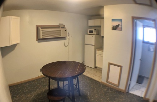 Trinidad Hotel | Tower 64 Motel & RV Park