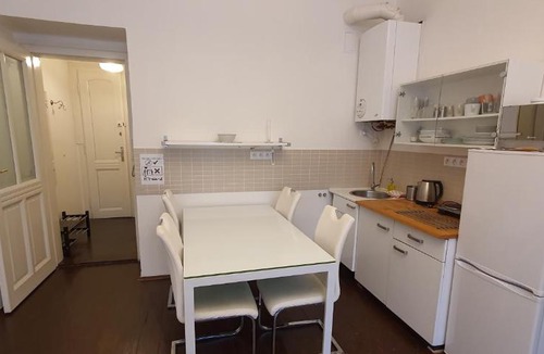 Zizkov Apartment | Tower Apartment